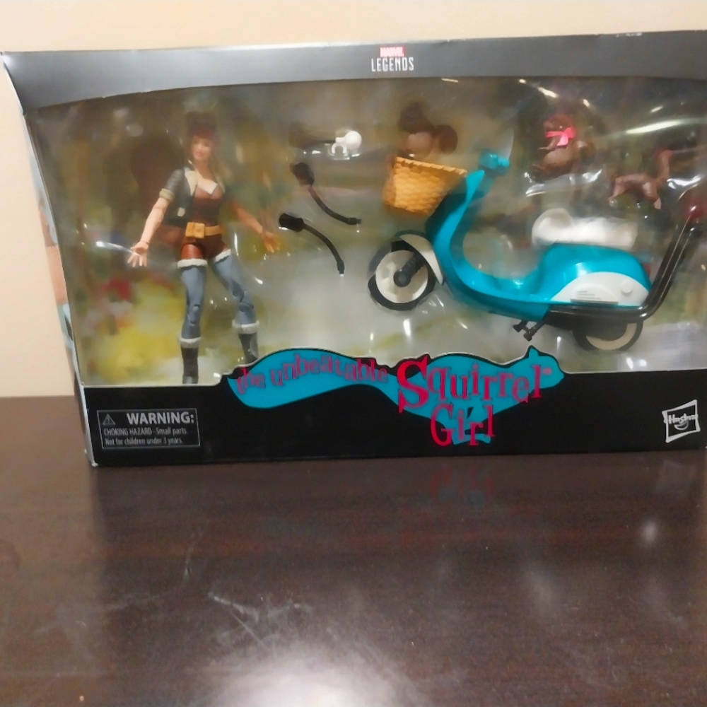 NIB Marvel legends squirrel girl